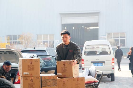 啥是佩奇——河南礦山“年貨配齊”送?；顒?dòng)正式啟動(dòng)