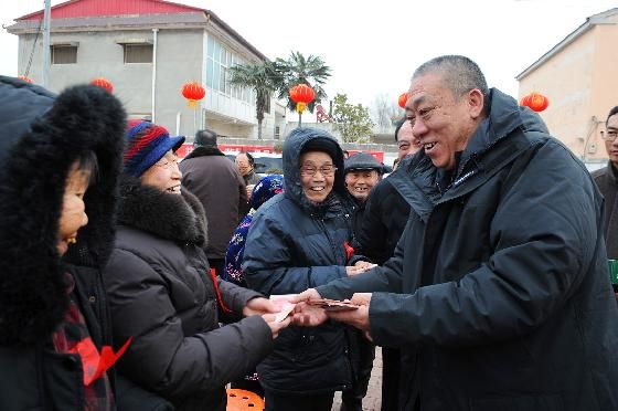 情暖老人心，礦山送溫情——河南礦山新春慰問小組走訪看望周邊村莊老人