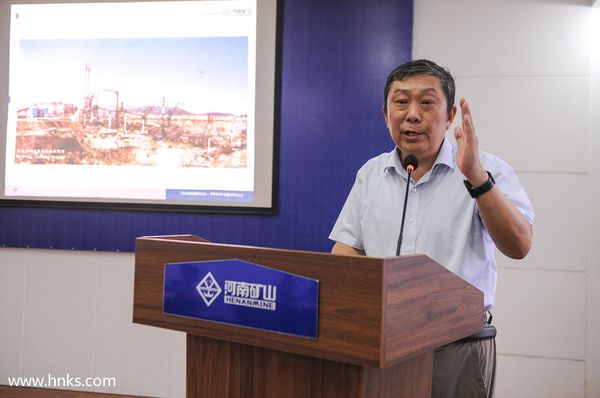  團(tuán)聚有情 提升無限——須雷博士專題講座